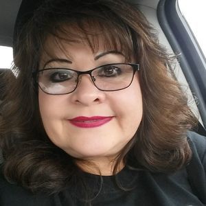 Meet your Posher, Gina